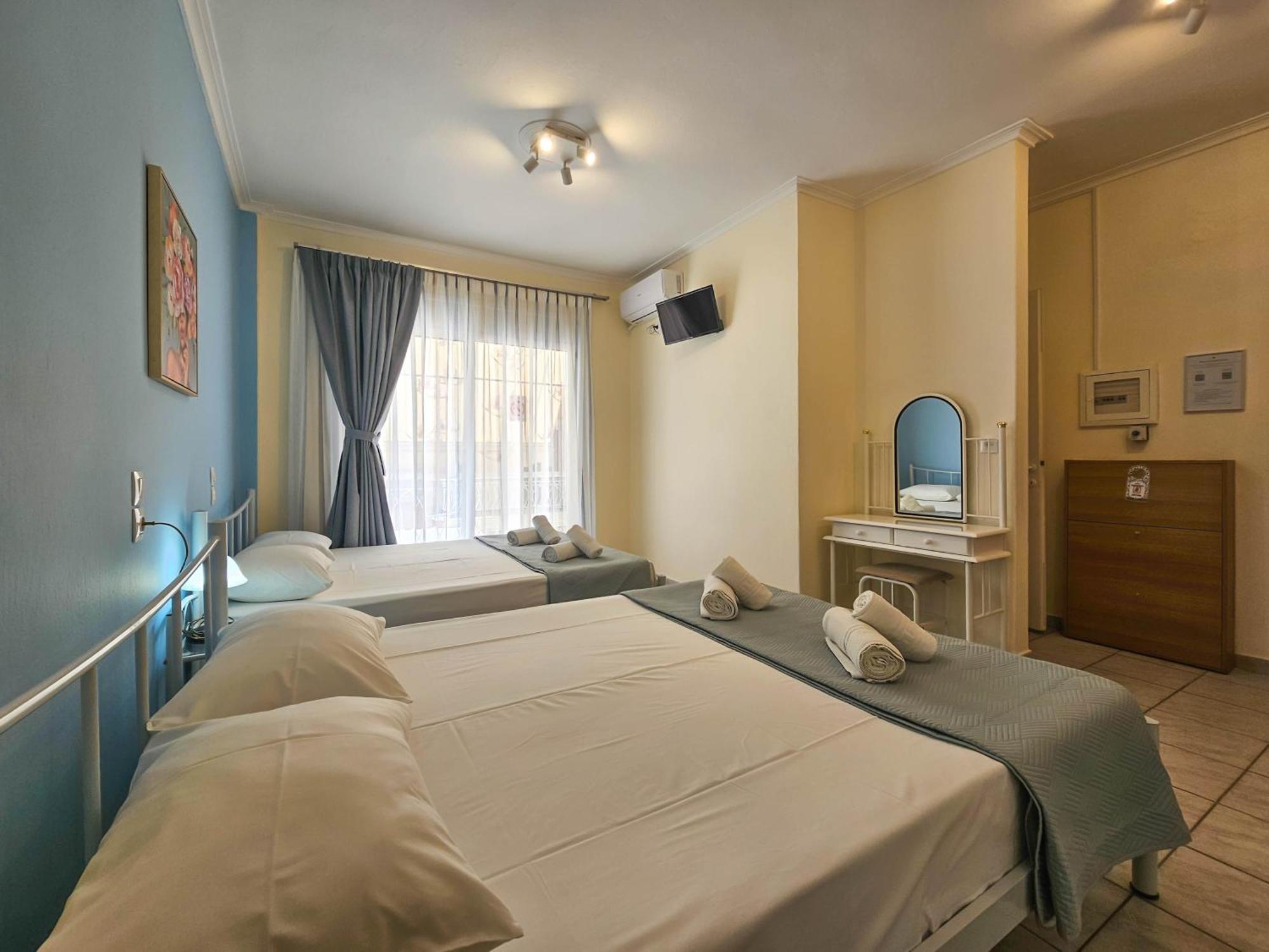 Hotel Chariclia Paralía Esterno foto